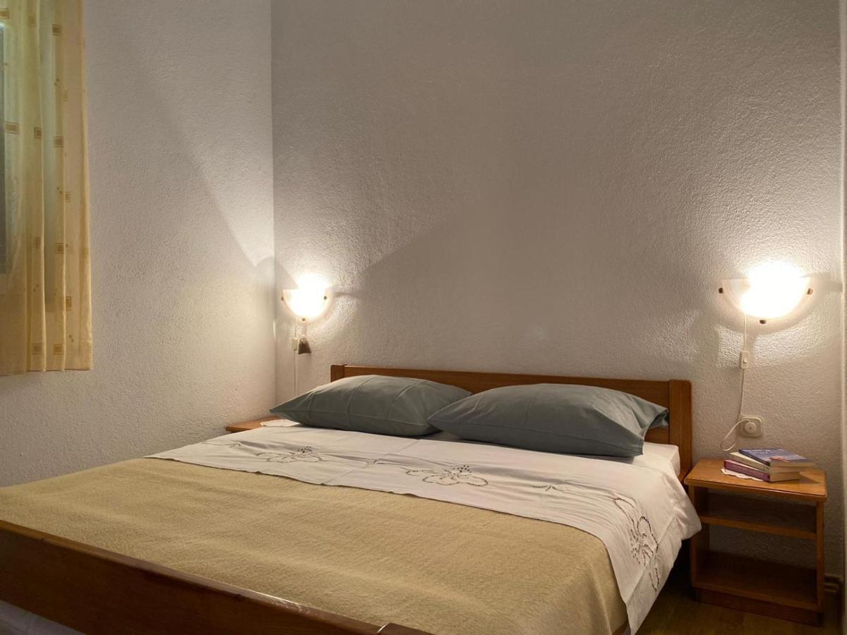 The Ana Apartments Komiža Dış mekan fotoğraf