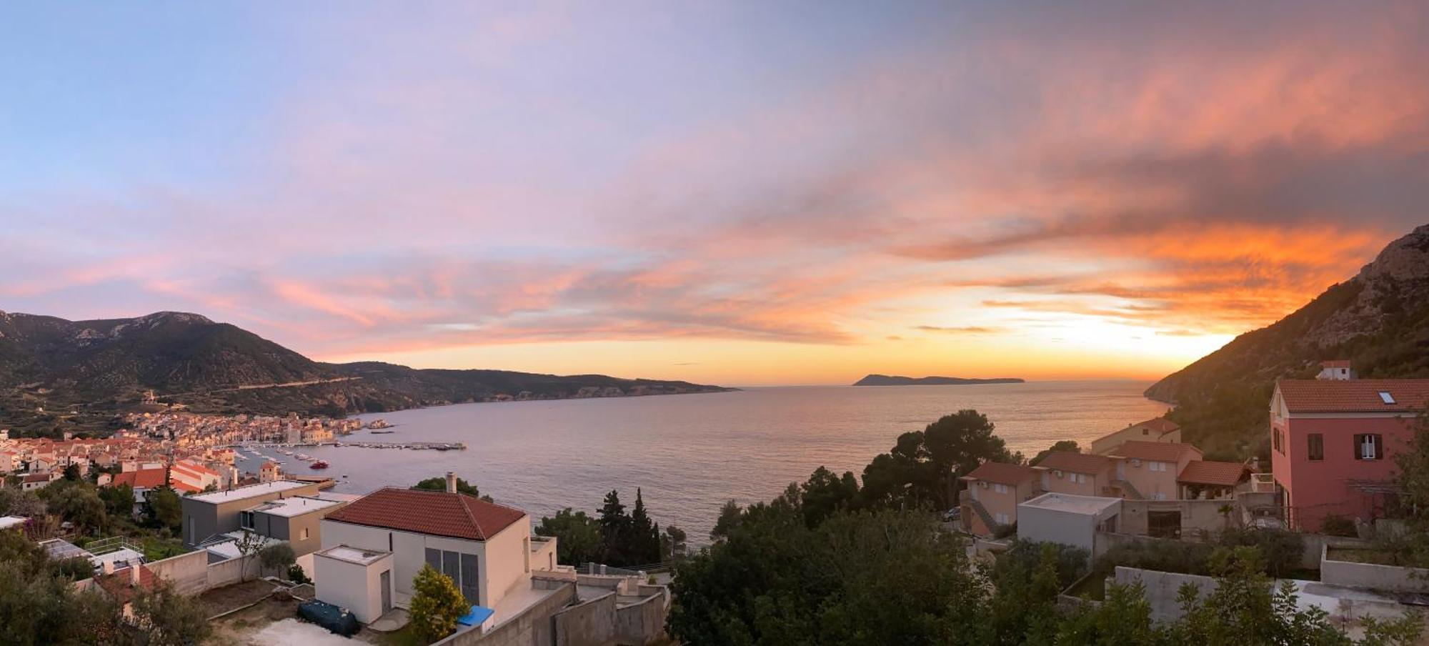 The Ana Apartments Komiža Dış mekan fotoğraf