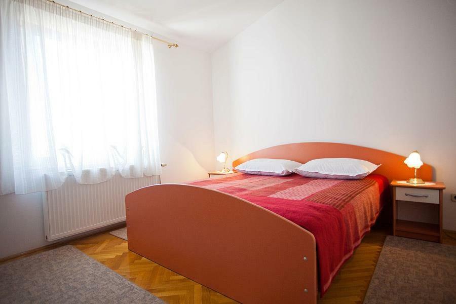 The Ana Apartments Komiža Dış mekan fotoğraf